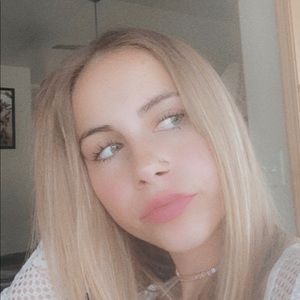 Meet your Posher, Maddie